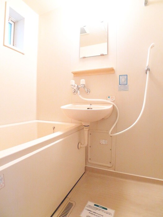 物件内観写真11　(バス／シャワールーム等)