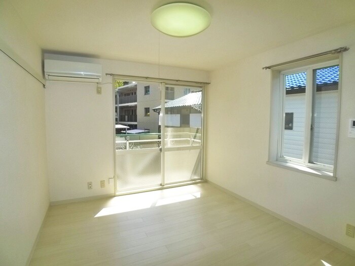 物件内観写真17　(居室)