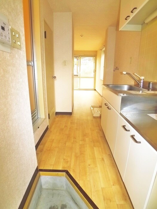 物件内観写真18　(居室)