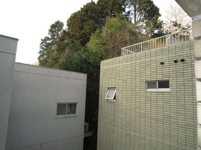 物件内観写真15　(室内からの展望)