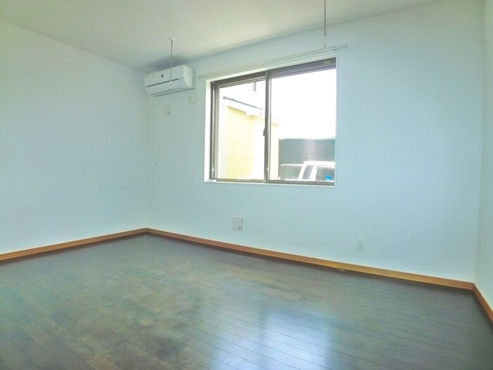 物件内観写真12　(居室)