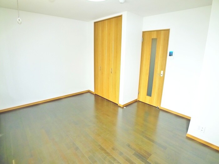 物件内観写真15　(居室)