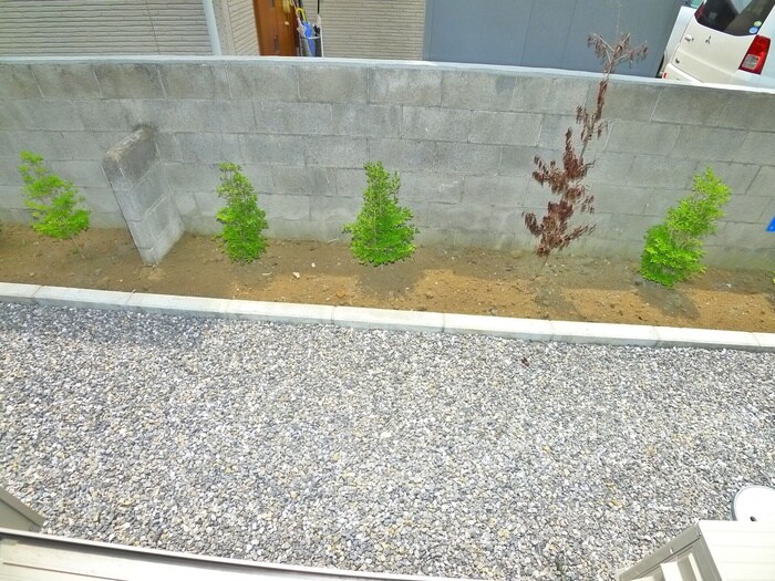 物件内観写真22　(室内からの展望)