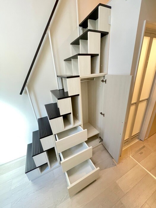 物件内観写真7　(収納)