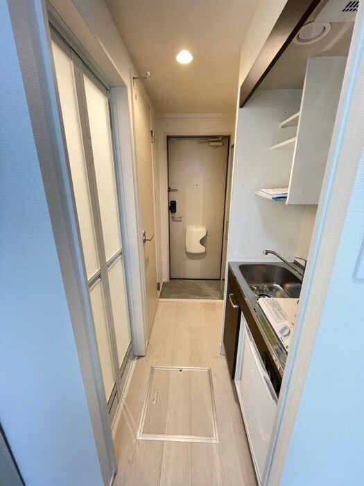 物件内観写真12　(廊下)