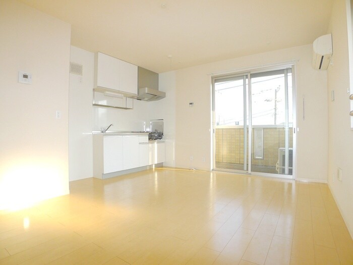 物件内観写真9　(居室)