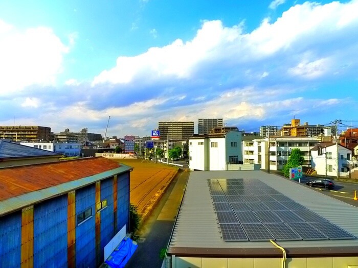 物件内観写真21　(室内からの展望)