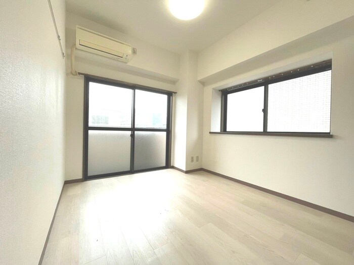 物件内観写真6　(居室)