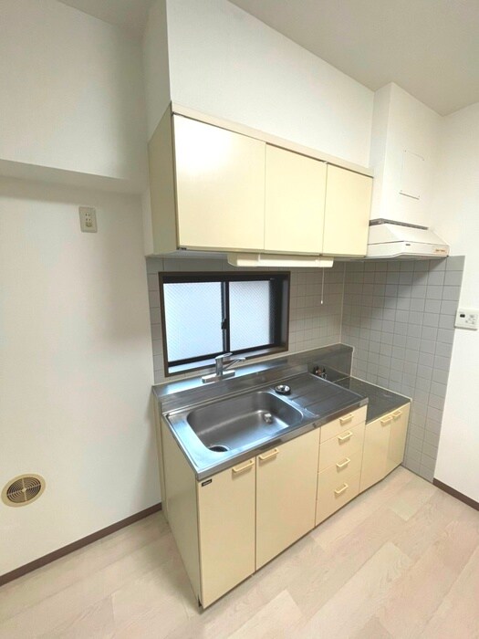 物件内観写真8　(キッチン)