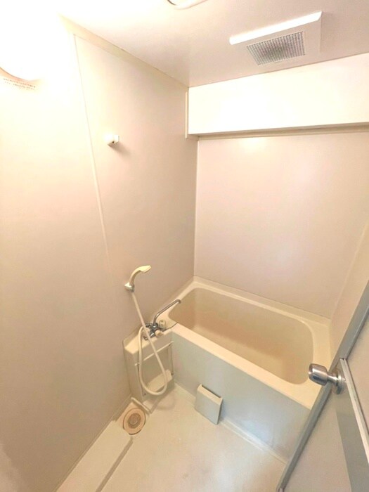 物件内観写真9　(バス／シャワールーム等)