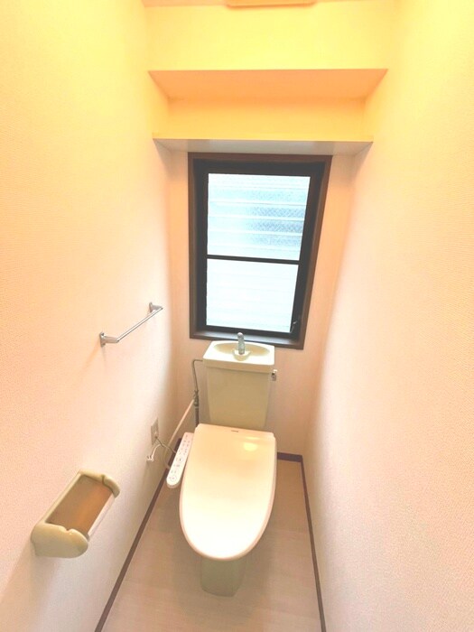 物件内観写真10　(トイレ)