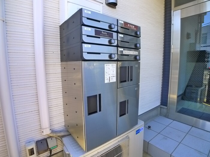 物件外観写真6　(建物設備)