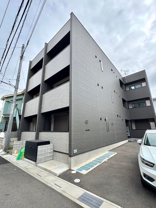 物件外観写真1　(外観写真)