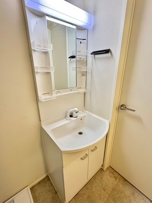 物件内観写真14　(洗面)