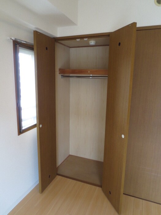 物件内観写真15　(収納)