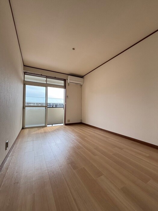 物件内観写真8　(内観写真)