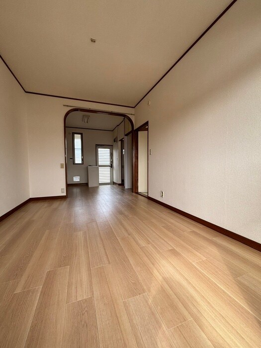 物件内観写真9　(廊下)