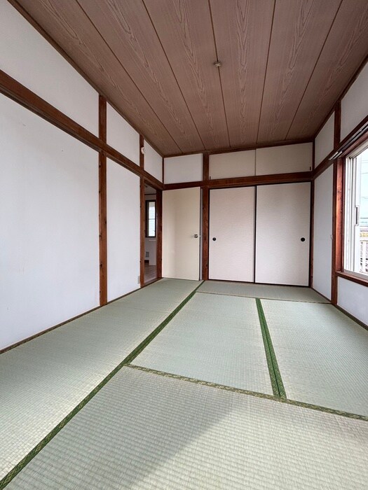 物件内観写真15　(室内からの展望)