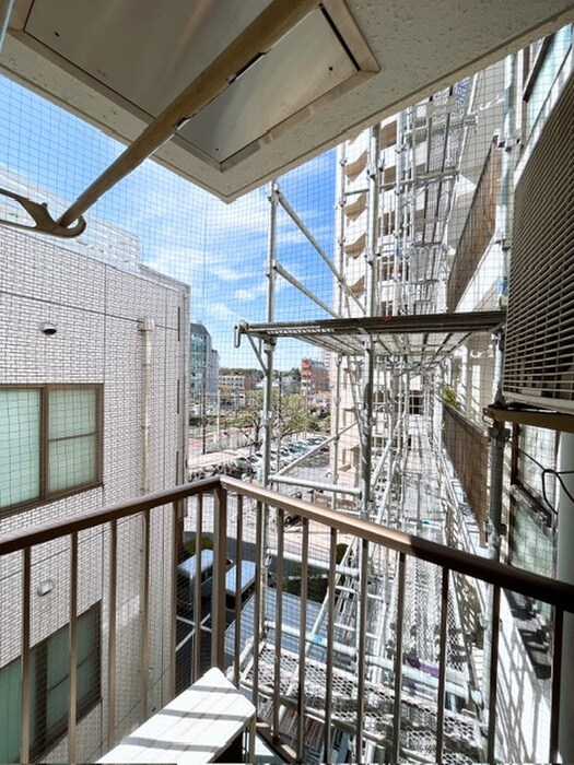 物件内観写真14　(室内からの展望)