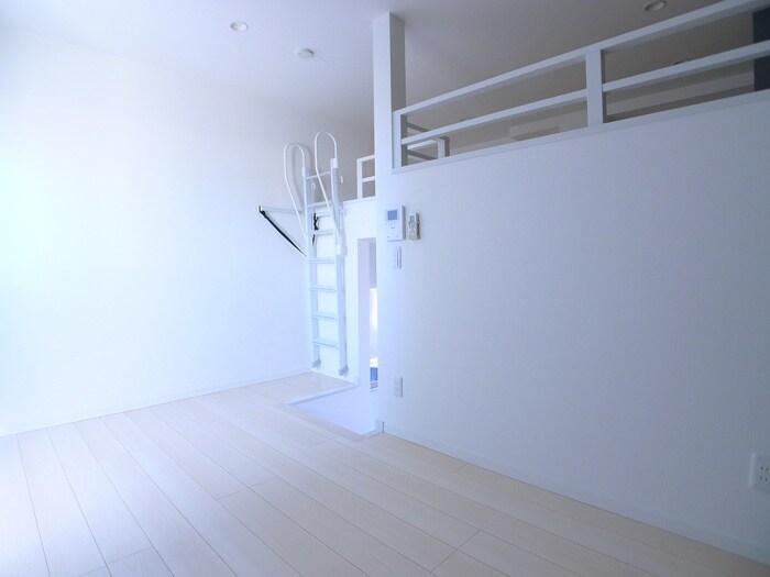 物件内観写真9　(居室)