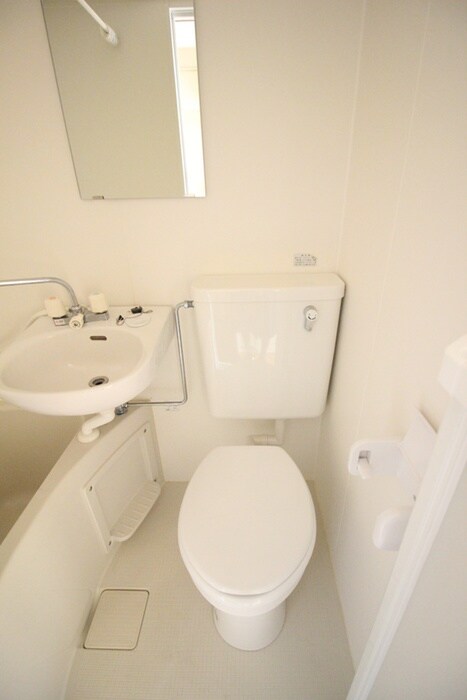 物件内観写真10　(トイレ)