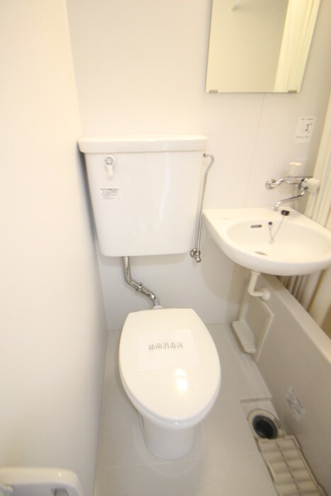 物件内観写真19　(トイレ)