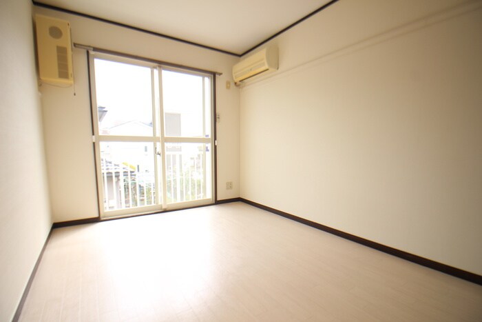 物件内観写真21　(居室)