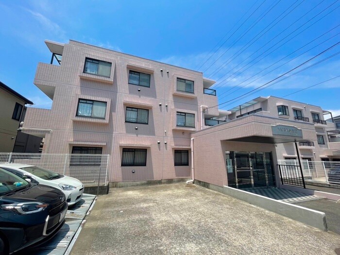 ハピネス飯田六号館の物件外観写真