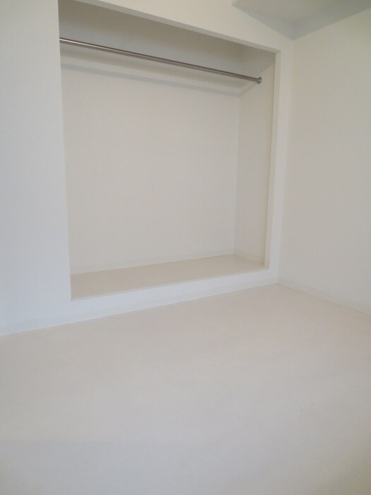 物件内観写真10　(収納)