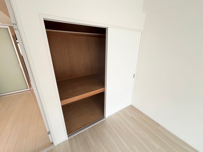 物件内観写真16　(収納)