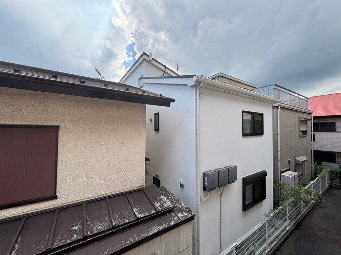 物件内観写真19　(室内からの展望)