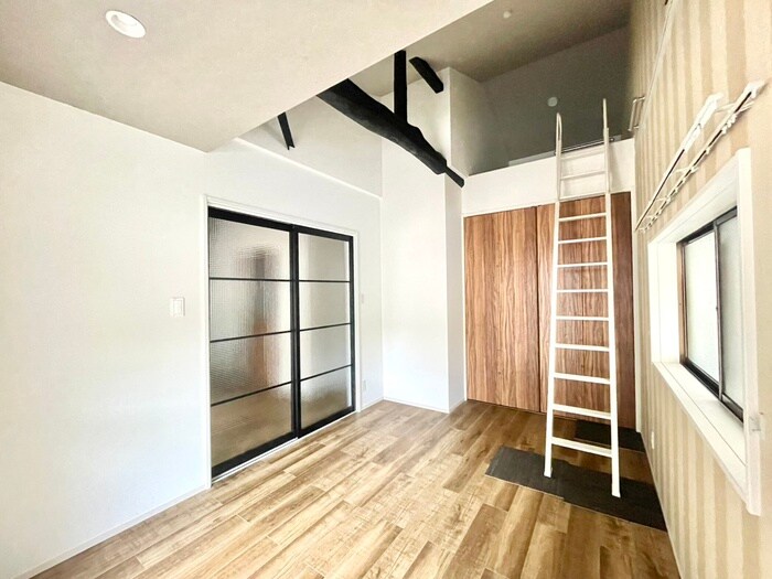 物件内観写真8　(居室)