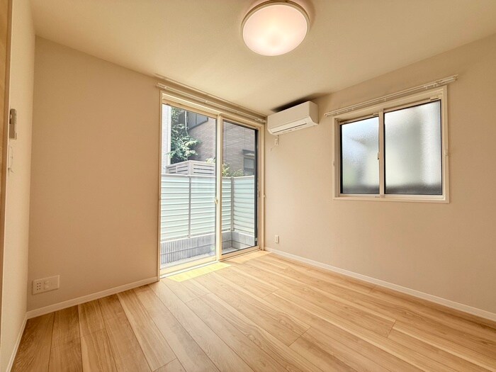 物件内観写真7　(居室)