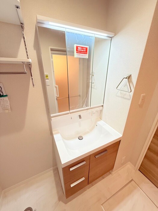 物件内観写真10　(洗面)