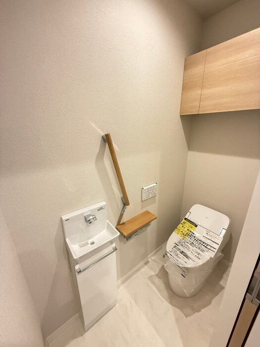 物件内観写真12　(トイレ)