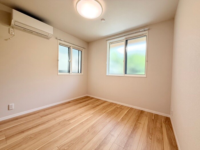 物件内観写真17　(居室)