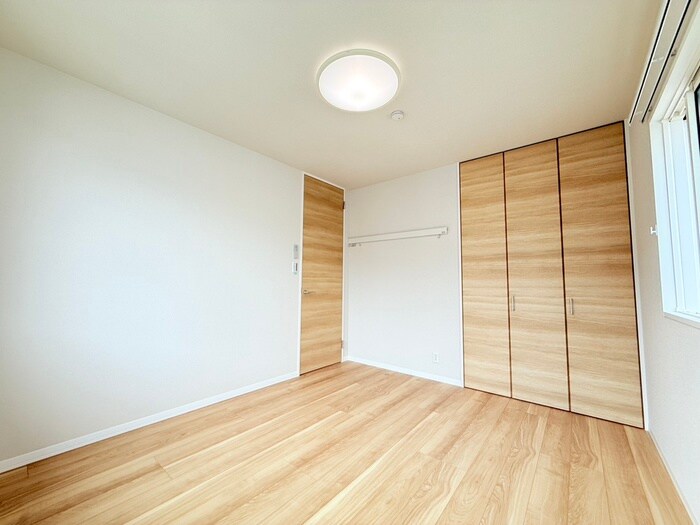 物件内観写真18　(居室)