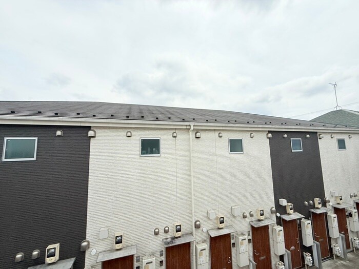 物件内観写真22　(室内からの展望)