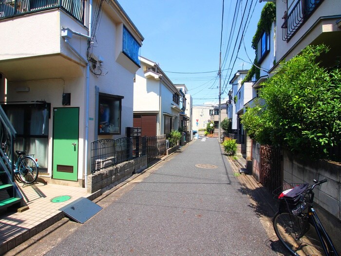 物件外観写真6　(周辺環境)