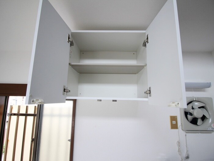 物件内観写真14　(収納)