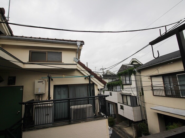 物件内観写真22　(室内からの展望)