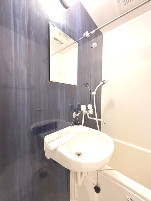 物件内観写真10　(洗面)