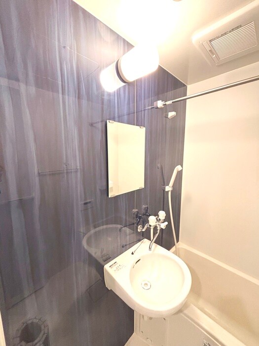 物件内観写真10　(洗面)