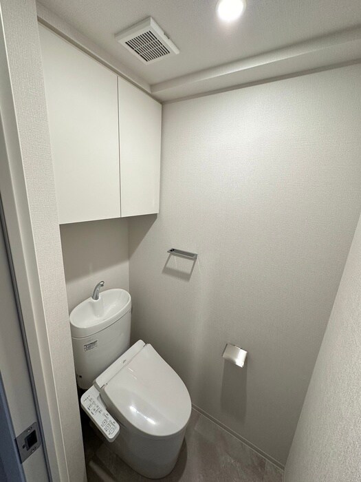 物件内観写真14　(トイレ)