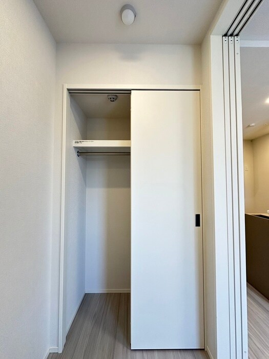 物件内観写真15　(収納)