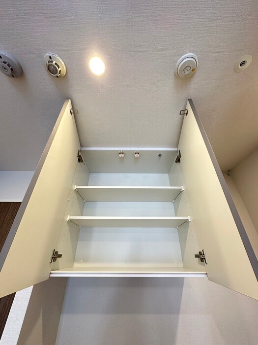 物件内観写真16　(収納)