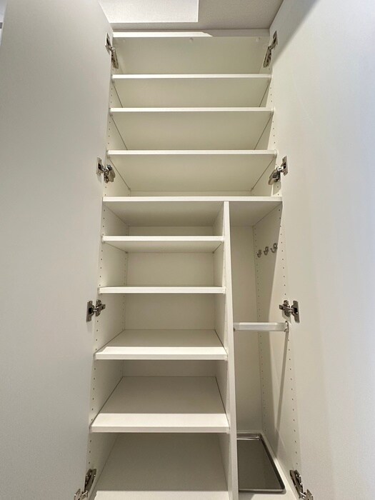 物件内観写真18　(靴箱)