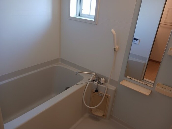 物件内観写真10　(バス／シャワールーム等)