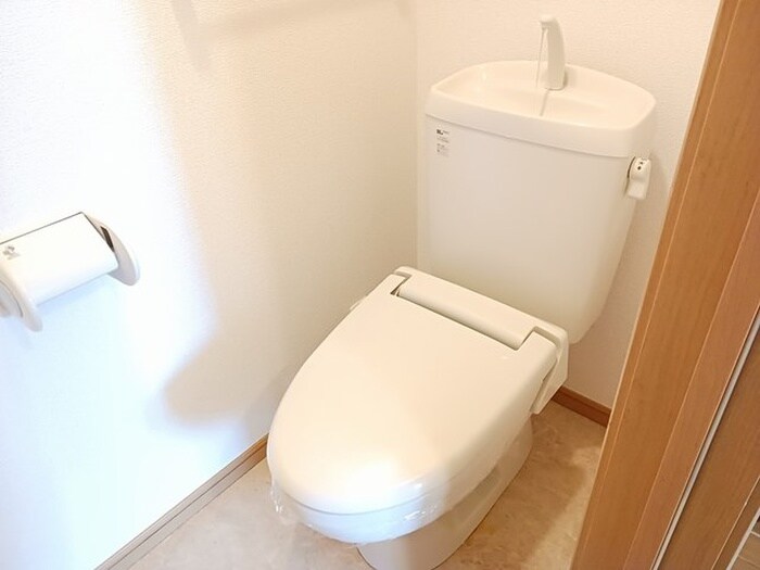 物件内観写真11　(トイレ)