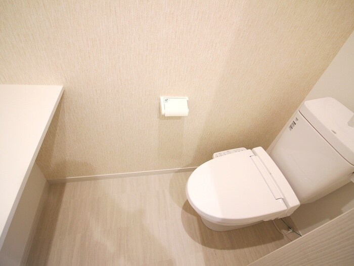 物件内観写真13　(トイレ)